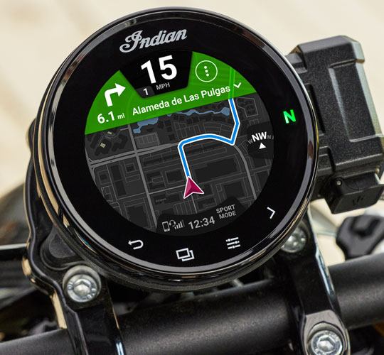 Pantalla táctil de 4 pulgadas gestionada por RIDE COMMAND